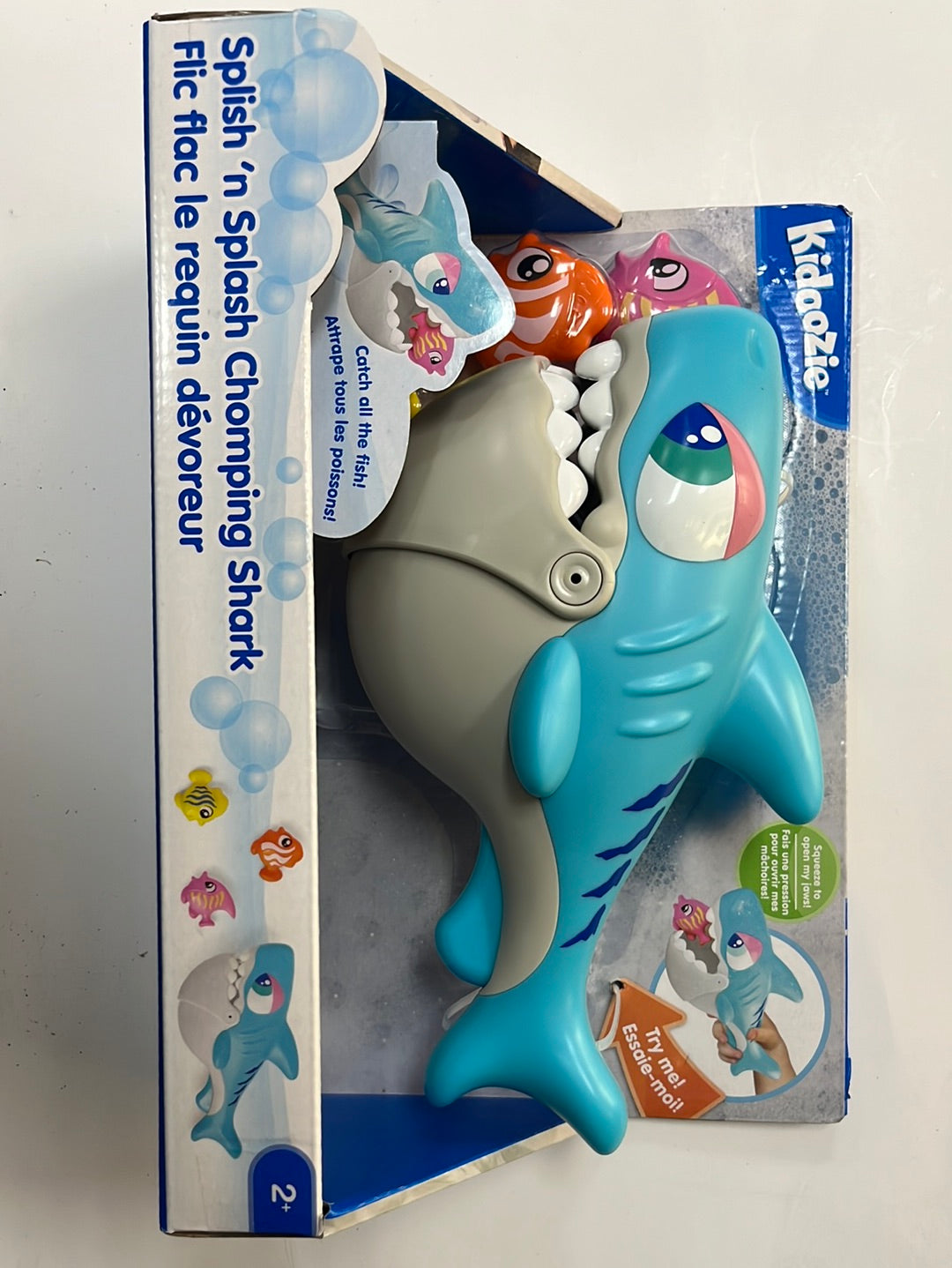 SPLISH N SPLASH CHOMPING SHARK