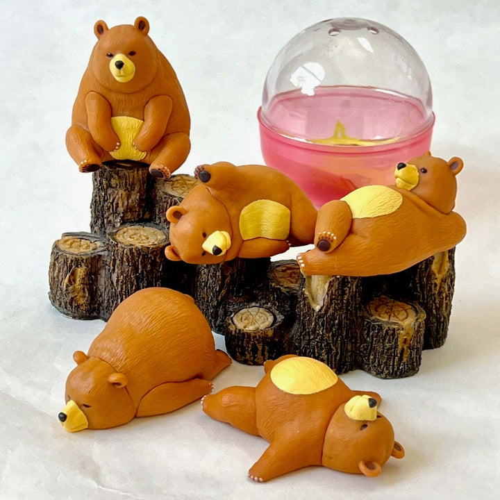 Hitoyasumi Suru Kuma Relax Bear Figurine (assorted)