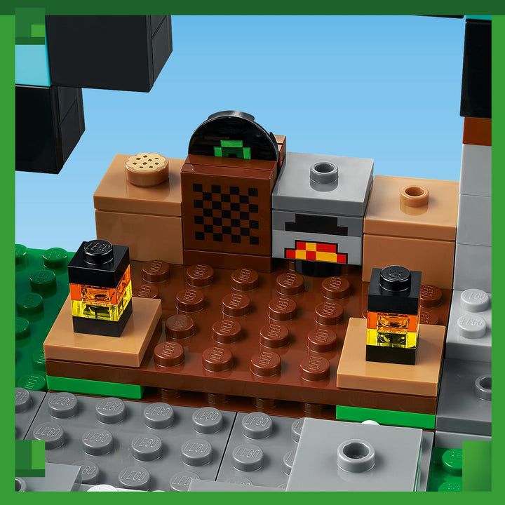 lego21244_4_720x.jpg?v=1675256325