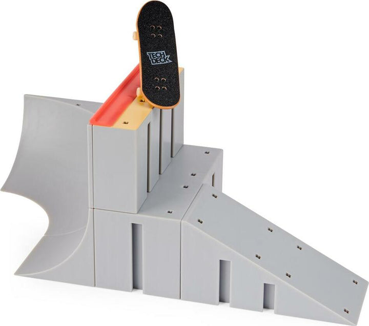 Spin Master Tech Deck, Primitive X-Connect Skate Park, Set avec Rampe à Personnaliser et à Construire avec Fingerboard Exclusif, Jouets pour Enfants à partir de 6 Ans Spin Master Tech Deck, Primitive X-Connect Skate Park, Set avec Rampe à Personnaliser et à Construire avec Fingerboard Exclusif, Jouets pour Enfants à partir de 6 Ans